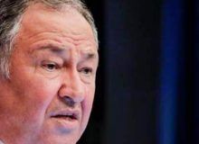 Ασέλγησαν κατά της επιστήμης και της φιλοσοφίας 